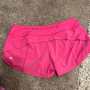 lulu shorts - liner cut out